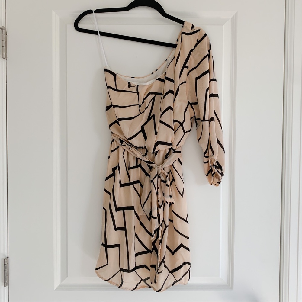 Charming Charlie One-Shoulder Geometric Dress